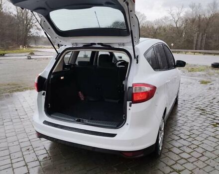 Белый Форд Си-Макс, объемом двигателя 1.56 л и пробегом 235 тыс. км за 9500 $, фото 32 на Automoto.ua