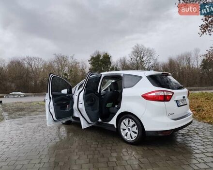 Белый Форд Си-Макс, объемом двигателя 1.56 л и пробегом 235 тыс. км за 9500 $, фото 28 на Automoto.ua