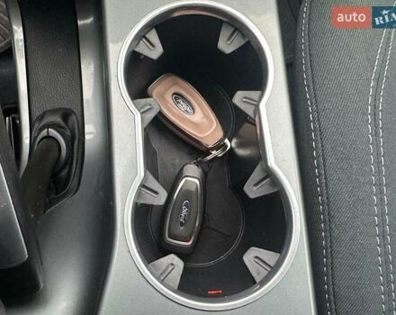 Білий Форд Сі-Макс, об'ємом двигуна 1.6 л та пробігом 265 тис. км за 9800 $, фото 20 на Automoto.ua