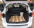 Форд Си-Макс 2016 в Ромнах на Automoto.ua Белый Форд Си-Макс, объемом двигателя 1.5 л и пробегом 131 тыс. км за 10000 $, фото 9 на Automoto.ua