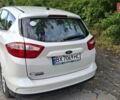 Белый Форд Си-Макс, объемом двигателя 2 л и пробегом 132 тыс. км за 11800 $, фото 5 на Automoto.ua
