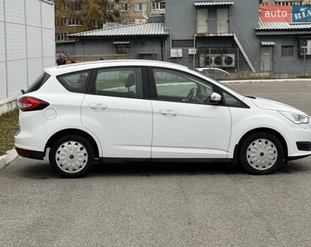 Белый Форд Си-Макс, объемом двигателя 1.5 л и пробегом 186 тыс. км за 9399 $, фото 8 на Automoto.ua