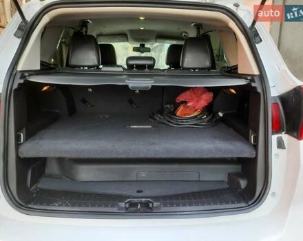 Білий Форд Сі-Макс, об'ємом двигуна 2 л та пробігом 145 тис. км за 10999 $, фото 26 на Automoto.ua