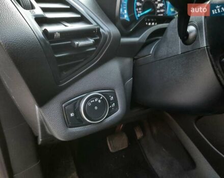 Білий Форд Сі-Макс, об'ємом двигуна 2 л та пробігом 145 тис. км за 10999 $, фото 13 на Automoto.ua