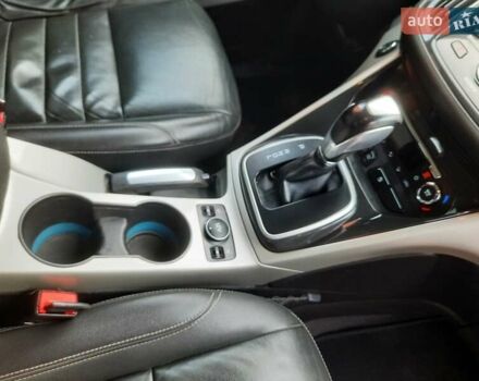 Білий Форд Сі-Макс, об'ємом двигуна 2 л та пробігом 145 тис. км за 10999 $, фото 24 на Automoto.ua