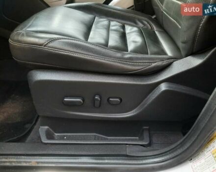 Білий Форд Сі-Макс, об'ємом двигуна 2 л та пробігом 145 тис. км за 10999 $, фото 9 на Automoto.ua