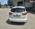 Белый Форд Си-Макс, объемом двигателя 2 л и пробегом 127 тыс. км за 15300 $, фото 5 на Automoto.ua
