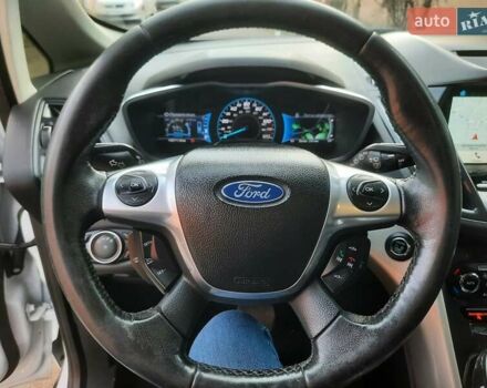 Білий Форд Сі-Макс, об'ємом двигуна 2 л та пробігом 145 тис. км за 10999 $, фото 14 на Automoto.ua