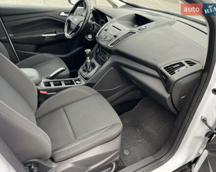 Белый Форд Си-Макс, объемом двигателя 1.5 л и пробегом 186 тыс. км за 9399 $, фото 29 на Automoto.ua