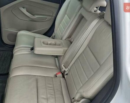 Белый Форд Си-Макс, объемом двигателя 2 л и пробегом 132 тыс. км за 11800 $, фото 23 на Automoto.ua