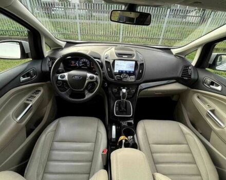 Белый Форд Си-Макс, объемом двигателя 2 л и пробегом 150 тыс. км за 8299 $, фото 7 на Automoto.ua