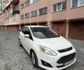 Белый Форд Си-Макс, объемом двигателя 2 л и пробегом 216 тыс. км за 11000 $, фото 1 на Automoto.ua