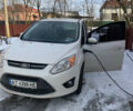 Белый Форд Си-Макс, объемом двигателя 2 л и пробегом 126 тыс. км за 10900 $, фото 3 на Automoto.ua