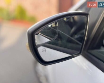 Белый Форд Си-Макс, объемом двигателя 2 л и пробегом 203 тыс. км за 10800 $, фото 20 на Automoto.ua