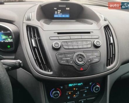 Белый Форд Си-Макс, объемом двигателя 2 л и пробегом 115 тыс. км за 13500 $, фото 14 на Automoto.ua