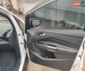 Белый Форд Си-Макс, объемом двигателя 2 л и пробегом 115 тыс. км за 13500 $, фото 5 на Automoto.ua