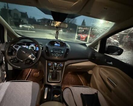 Белый Форд Си-Макс, объемом двигателя 2 л и пробегом 111 тыс. км за 15100 $, фото 8 на Automoto.ua