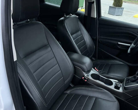 Белый Форд Си-Макс, объемом двигателя 2 л и пробегом 85 тыс. км за 12700 $, фото 22 на Automoto.ua