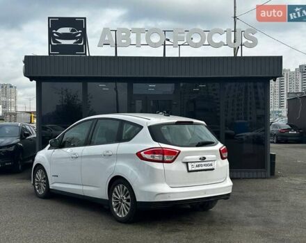 Білий Форд Сі-Макс, об'ємом двигуна 2 л та пробігом 246 тис. км за 10990 $, фото 4 на Automoto.ua