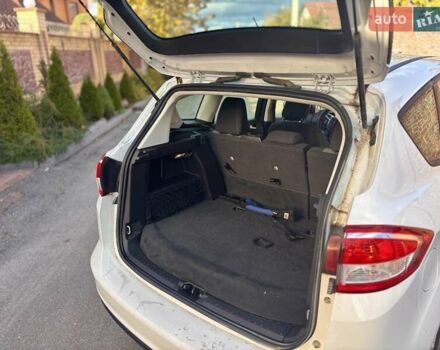 Белый Форд Си-Макс, объемом двигателя 2 л и пробегом 203 тыс. км за 10800 $, фото 11 на Automoto.ua