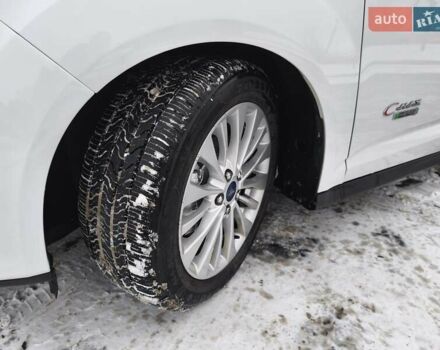 Белый Форд Си-Макс, объемом двигателя 2 л и пробегом 154 тыс. км за 11500 $, фото 42 на Automoto.ua