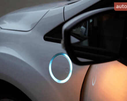 Белый Форд Си-Макс, объемом двигателя 2 л и пробегом 98 тыс. км за 7700 $, фото 11 на Automoto.ua