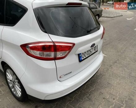 Белый Форд Си-Макс, объемом двигателя 2 л и пробегом 206 тыс. км за 12000 $, фото 18 на Automoto.ua