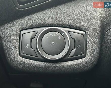 Білий Форд Сі-Макс, об'ємом двигуна 2 л та пробігом 246 тис. км за 10990 $, фото 12 на Automoto.ua