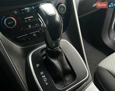 Білий Форд Сі-Макс, об'ємом двигуна 2 л та пробігом 246 тис. км за 10990 $, фото 20 на Automoto.ua