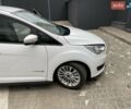 Білий Форд Сі-Макс, об'ємом двигуна 2 л та пробігом 210 тис. км за 11000 $, фото 33 на Automoto.ua
