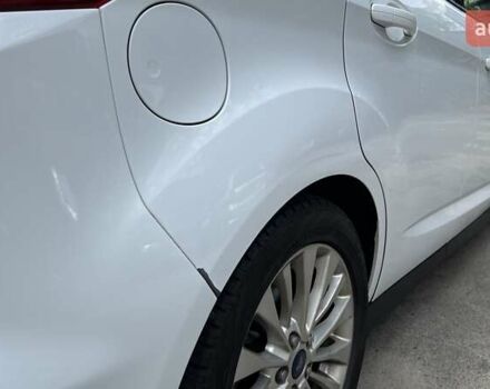 Білий Форд Сі-Макс, об'ємом двигуна 2 л та пробігом 246 тис. км за 10000 $, фото 7 на Automoto.ua