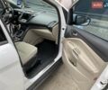 Белый Форд Си-Макс, объемом двигателя 2 л и пробегом 206 тыс. км за 12000 $, фото 1 на Automoto.ua