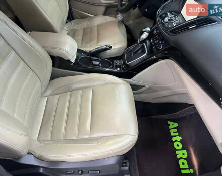 Форд Си-Макс 2018 в Одессе на Automoto.ua Белый Форд Си-Макс, объемом двигателя 2 л и пробегом 224 тыс. км за 14300 $, фото 15 на Automoto.ua