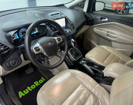 Форд Си-Макс 2018 в Одессе на Automoto.ua Белый Форд Си-Макс, объемом двигателя 2 л и пробегом 224 тыс. км за 14300 $, фото 11 на Automoto.ua