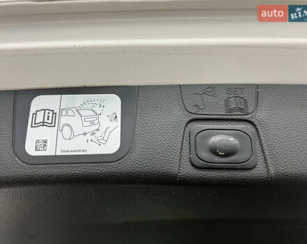 Форд Си-Макс 2018 в Одессе на Automoto.ua Белый Форд Си-Макс, объемом двигателя 2 л и пробегом 224 тыс. км за 14300 $, фото 19 на Automoto.ua