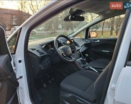 Белый Форд Си-Макс, объемом двигателя 1.5 л и пробегом 120 тыс. км за 12750 $, фото 2 на Automoto.ua