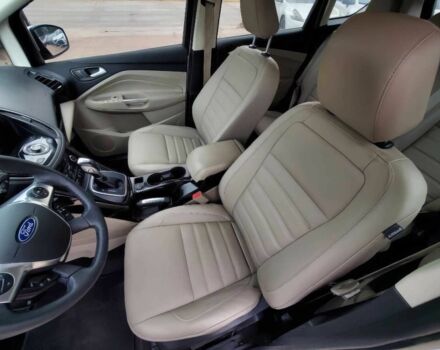 Белый Форд Си-Макс, объемом двигателя 2 л и пробегом 38 тыс. км за 8500 $, фото 7 на Automoto.ua