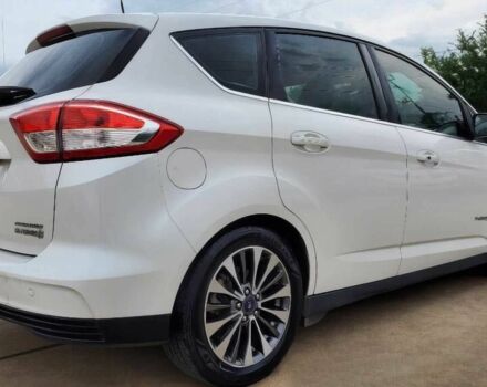 Белый Форд Си-Макс, объемом двигателя 2 л и пробегом 38 тыс. км за 8500 $, фото 5 на Automoto.ua