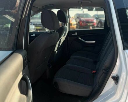 Белый Форд Си-Макс, объемом двигателя 1.6 л и пробегом 130 тыс. км за 6000 $, фото 12 на Automoto.ua