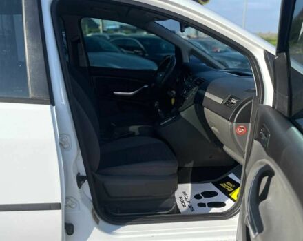 Белый Форд Си-Макс, объемом двигателя 1.6 л и пробегом 130 тыс. км за 6000 $, фото 11 на Automoto.ua