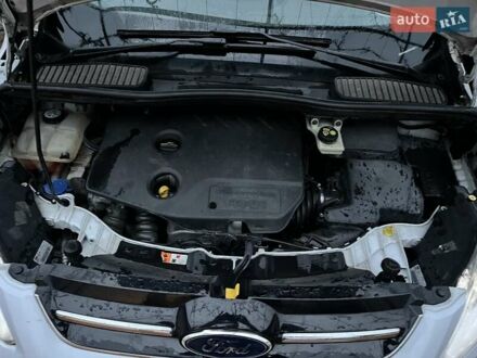 Белый Форд Си-Макс, объемом двигателя 1.6 л и пробегом 250 тыс. км за 8750 $, фото 1 на Automoto.ua