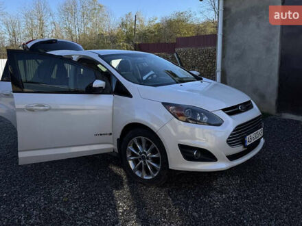 Белый Форд Си-Макс, объемом двигателя 2 л и пробегом 247 тыс. км за 11500 $, фото 1 на Automoto.ua