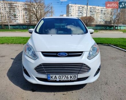 Белый Форд Си-Макс, объемом двигателя 2 л и пробегом 223 тыс. км за 10950 $, фото 1 на Automoto.ua