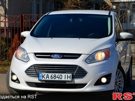 Форд Сі-Макс 2014 у Павлограде на Automoto.ua Білий Форд Сі-Макс, об'ємом двигуна 2 л та пробігом 131 тис. км за 9900 $, фото 1 на Automoto.ua