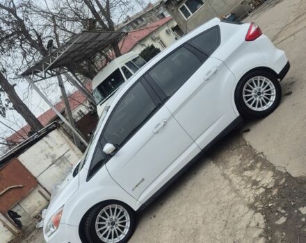 Белый Форд Си-Макс, объемом двигателя 2 л и пробегом 118 тыс. км за 11700 $, фото 1 на Automoto.ua