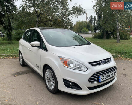 Белый Форд Си-Макс, объемом двигателя 2 л и пробегом 105 тыс. км за 13000 $, фото 1 на Automoto.ua