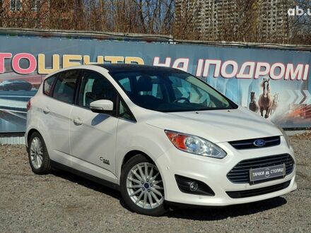 Форд Си-Макс 2015 в Киеве на Automoto.ua Белый Форд Си-Макс, объемом двигателя 2 л и пробегом 105 тыс. км за 15200 $, фото 1 на Automoto.ua