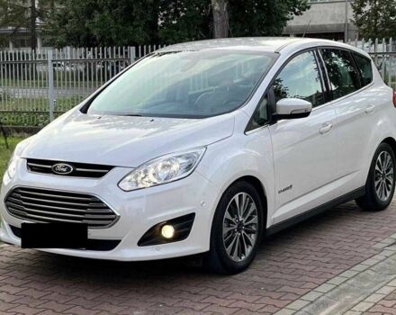 Белый Форд Си-Макс, объемом двигателя 2 л и пробегом 150 тыс. км за 8299 $, фото 1 на Automoto.ua