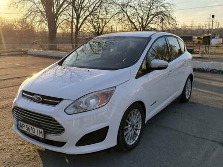Форд Си-Макс 2016 в Запорожье на Automoto.ua Белый Форд Си-Макс, объемом двигателя 2 л и пробегом 236 тыс. км за 10800 $, фото 1 на Automoto.ua
