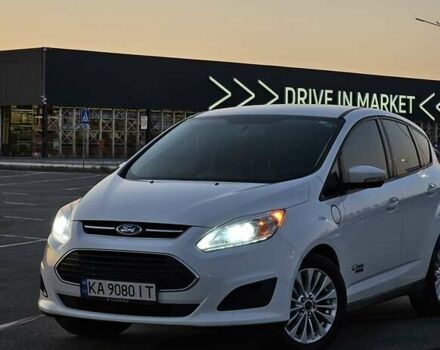 Білий Форд Сі-Макс, об'ємом двигуна 2 л та пробігом 120 тис. км за 13600 $, фото 1 на Automoto.ua
